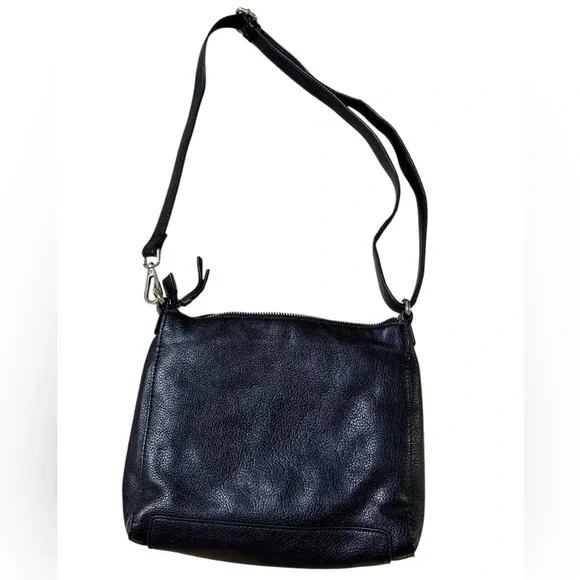 Liz Claiborne Faux Leather Pebbled Crossbody​​​ - Picture 5 of 10